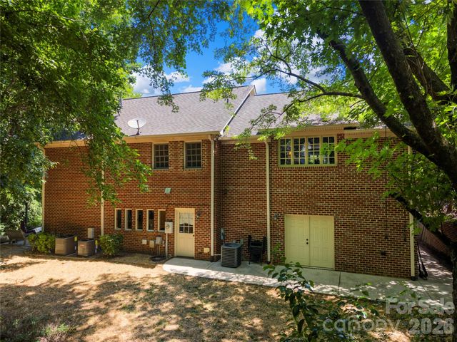270 Sunset Drive SE, Concord, NC 28025