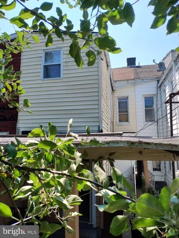 315 LOCUST ST, Reading, PA 19604