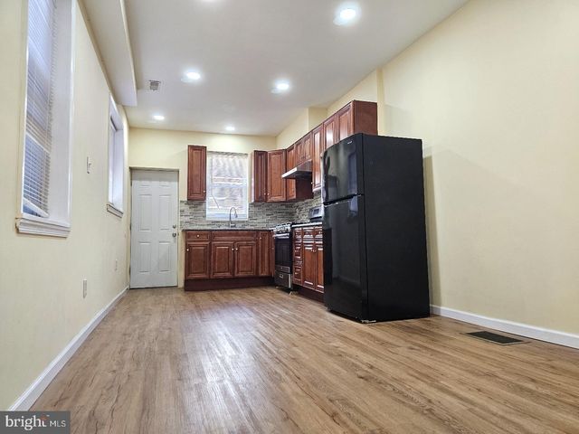 1914 S 23RD ST, Philadelphia, PA 19145