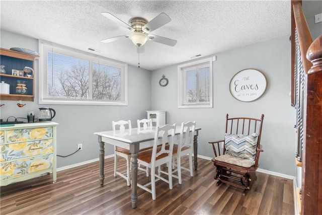 18608 E Arrowhead Place, Independence, MO 64056