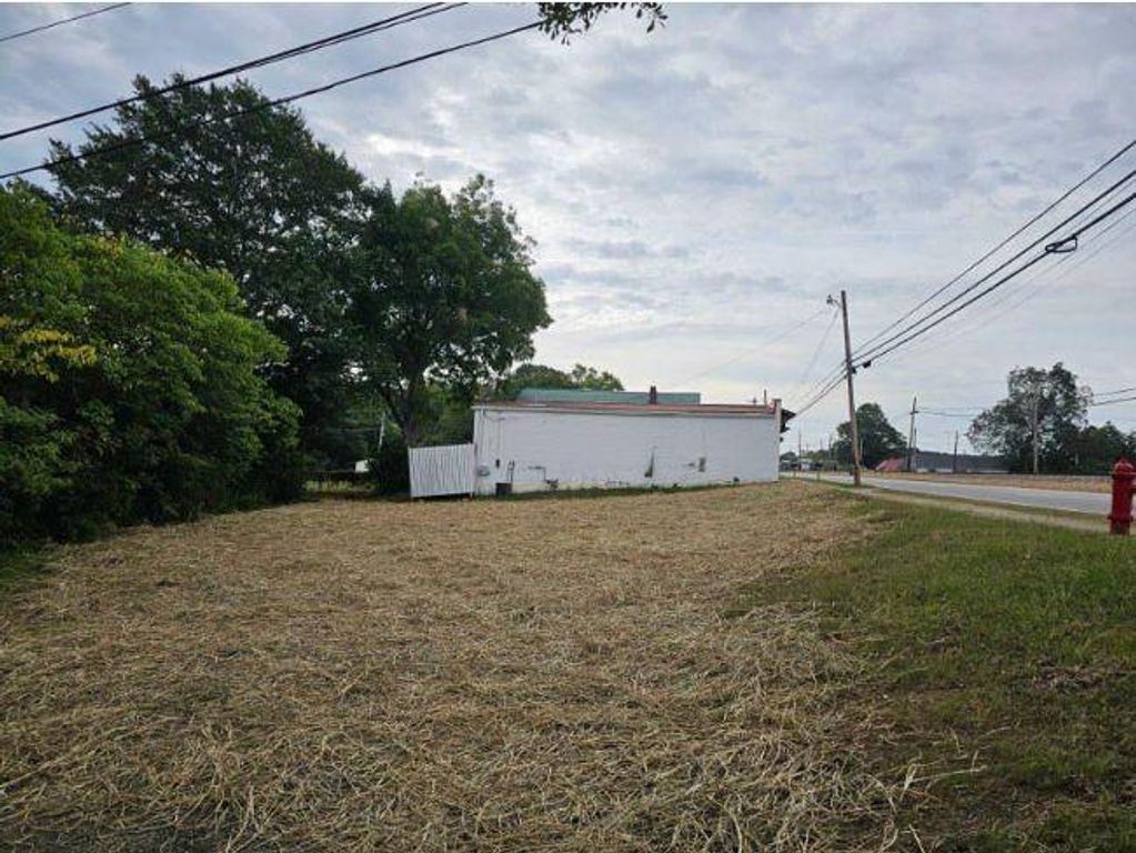0 S Broad Street, Commerce, GA 30529