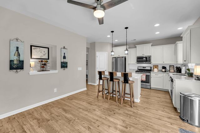 8650 Sentry Circle, North Charleston, SC 29420