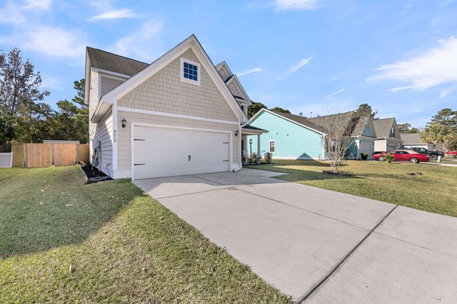 8650 Sentry Circle, North Charleston, SC 29420