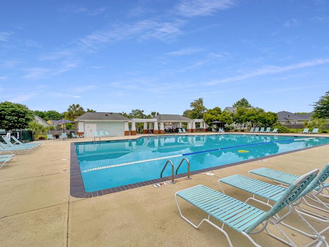 8650 Sentry Circle, North Charleston, SC 29420