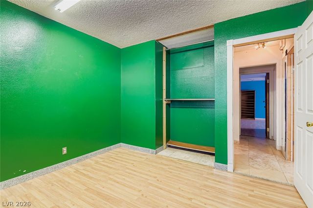 4723 Desert Vista Road, Las Vegas, NV 89121