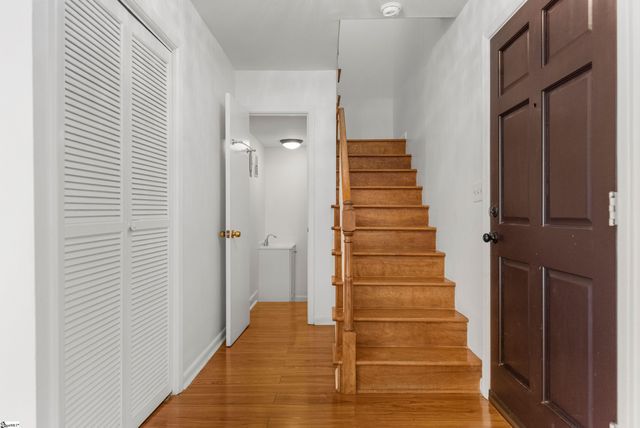 3706 E North Street Unit G3, Greenville, SC 29615