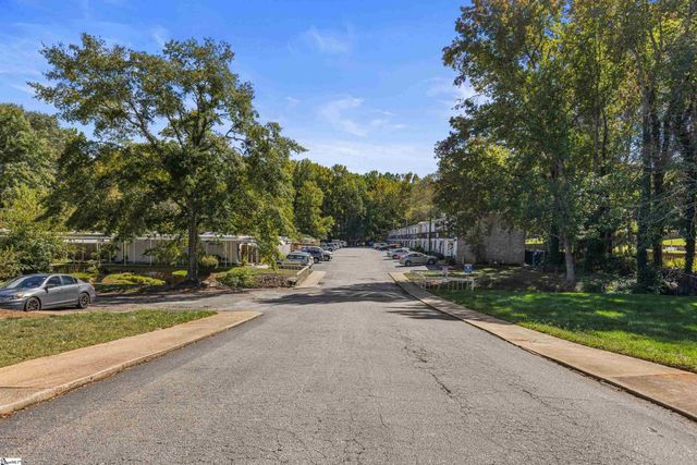 3706 E North Street Unit G3, Greenville, SC 29615