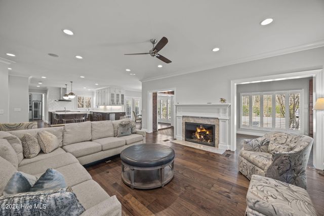 911 White Horse Drive, Greenville, NC 27834