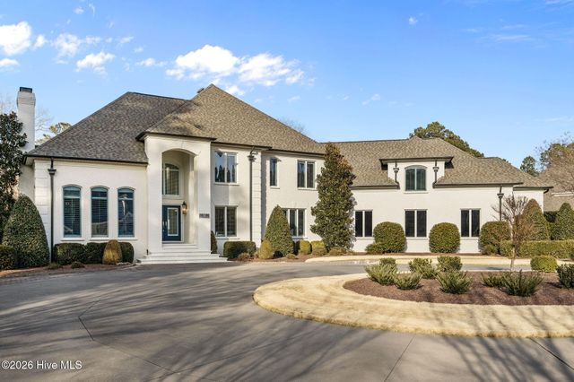 911 White Horse Drive, Greenville, NC 27834