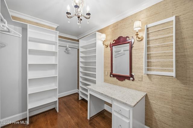 911 White Horse Drive, Greenville, NC 27834