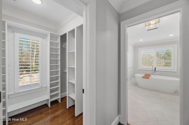 911 White Horse Drive, Greenville, NC 27834