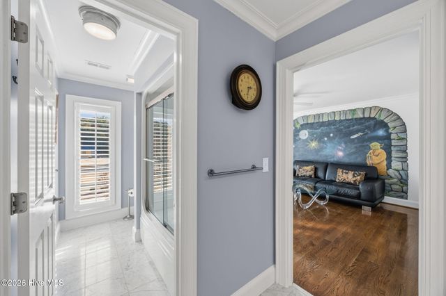 911 White Horse Drive, Greenville, NC 27834