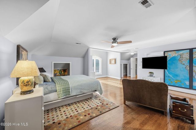 911 White Horse Drive, Greenville, NC 27834