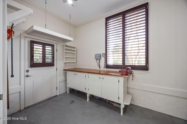 911 White Horse Drive, Greenville, NC 27834