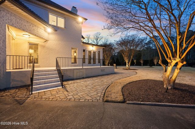 911 White Horse Drive, Greenville, NC 27834