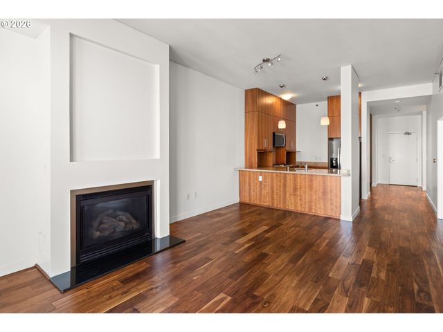 922 Nw 11TH Ave 514, Portland, OR 97209