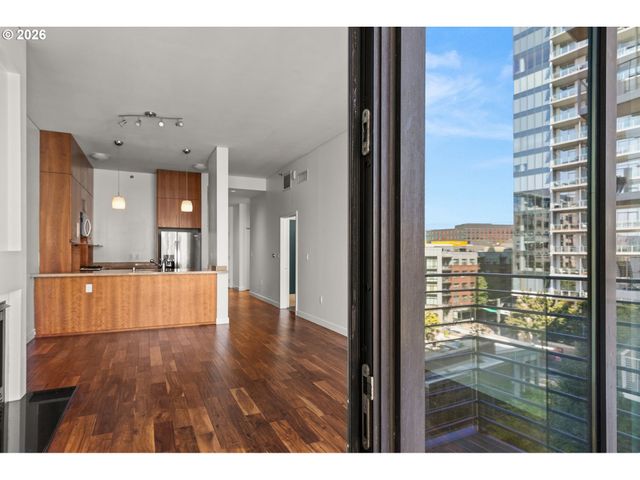 922 Nw 11TH Ave 514, Portland, OR 97209