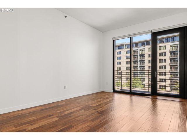 922 Nw 11TH Ave 514, Portland, OR 97209