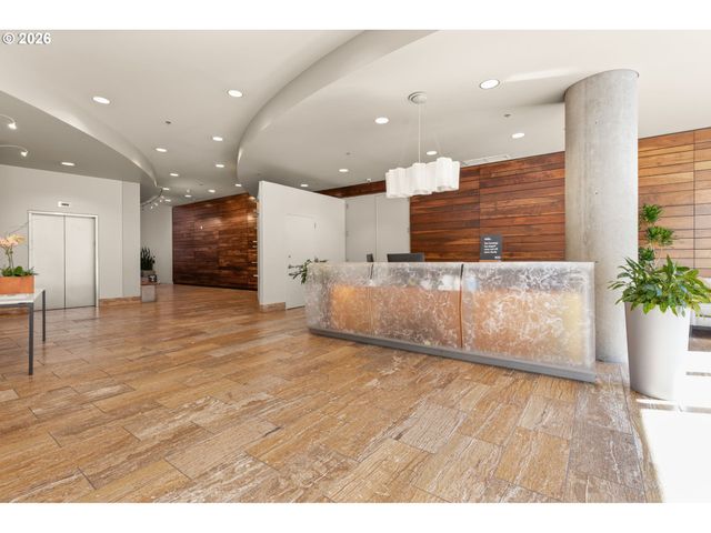 922 Nw 11TH Ave 514, Portland, OR 97209