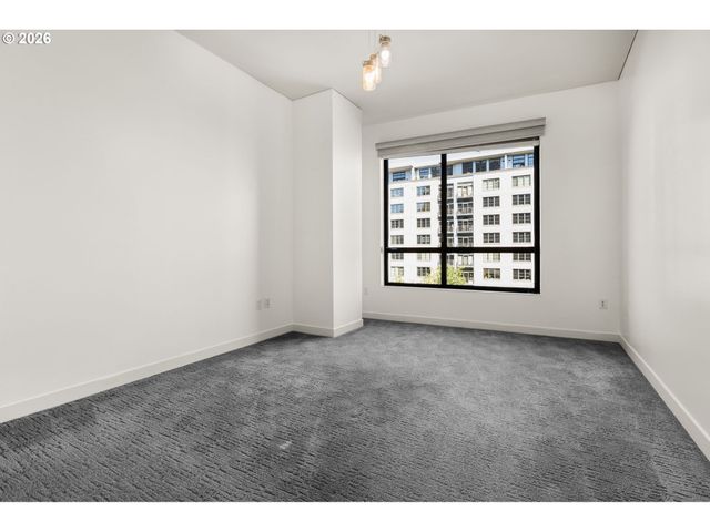 922 Nw 11TH Ave 514, Portland, OR 97209