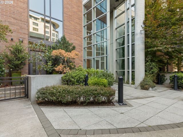 922 Nw 11TH Ave 514, Portland, OR 97209