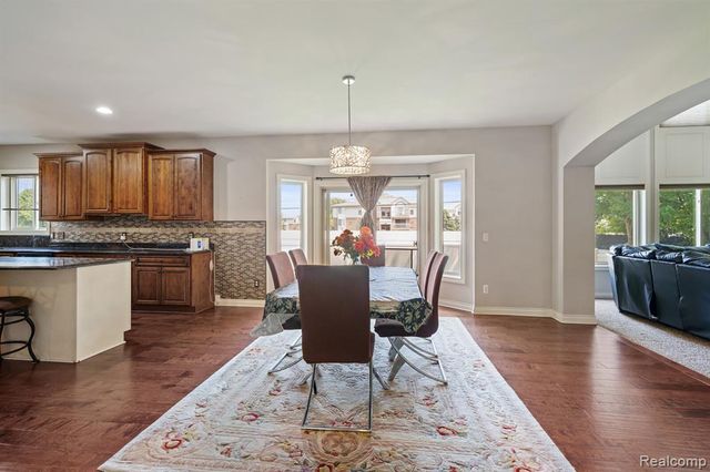 39122 Nautical Lane, Harrison Twp, MI 48045