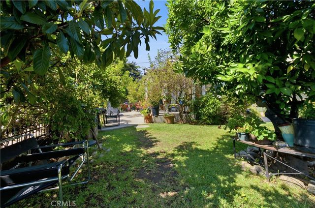 1164 Mentone, Pasadena, CA 91103