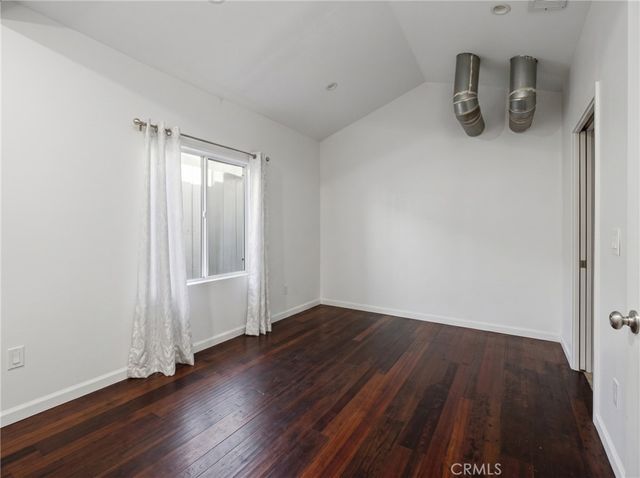 1164 Mentone, Pasadena, CA 91103