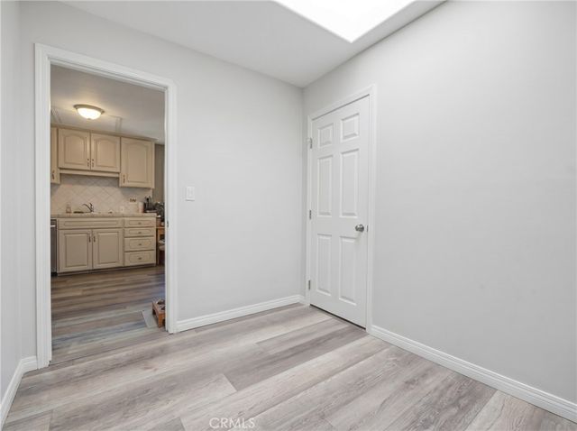 1164 Mentone, Pasadena, CA 91103