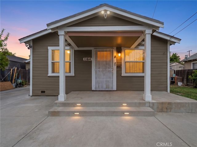1164 Mentone, Pasadena, CA 91103