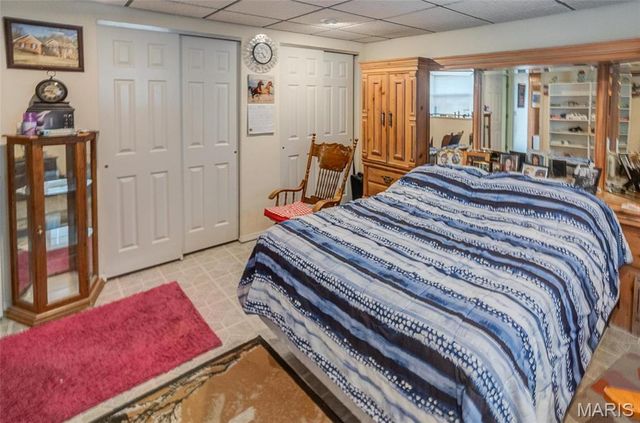 1810 Montview Avenue, Godfrey, IL 62035