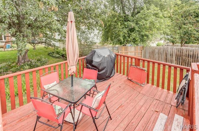 1810 Montview Avenue, Godfrey, IL 62035