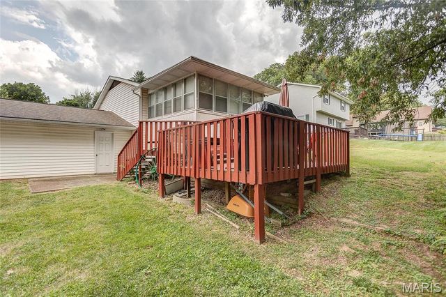 1810 Montview Avenue, Godfrey, IL 62035