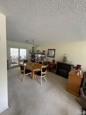 1810 Montview Avenue, Godfrey, IL 62035