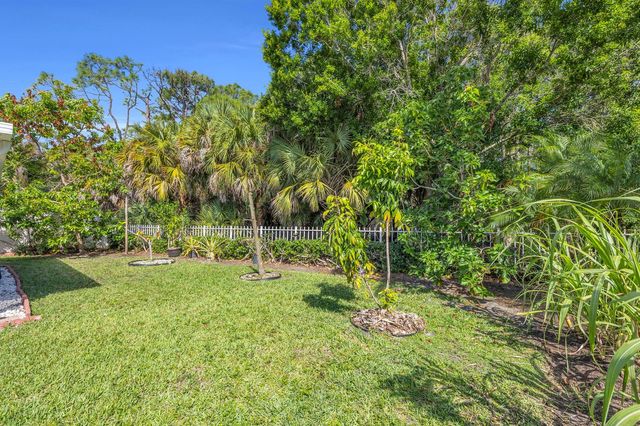 5287 SE Sweetbrier Terrace, Hobe Sound, FL 33455