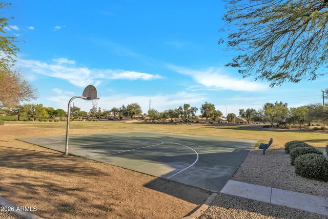 9035 W YUKON Drive, Peoria, AZ 85382