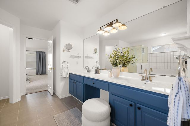 2302 Kristen LN, Cedar Park, TX 78613