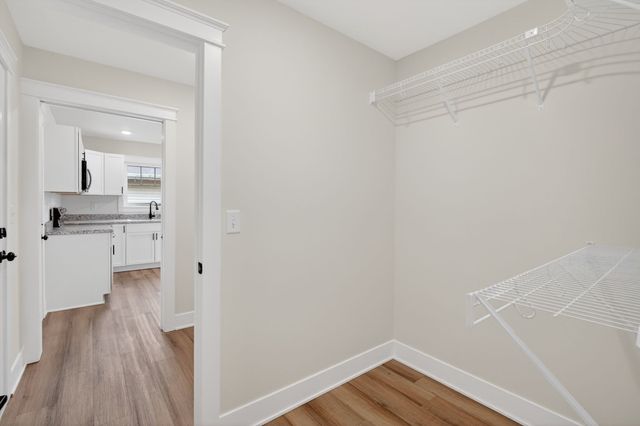 2517 Shaw Street, Des Moines, IA 50317