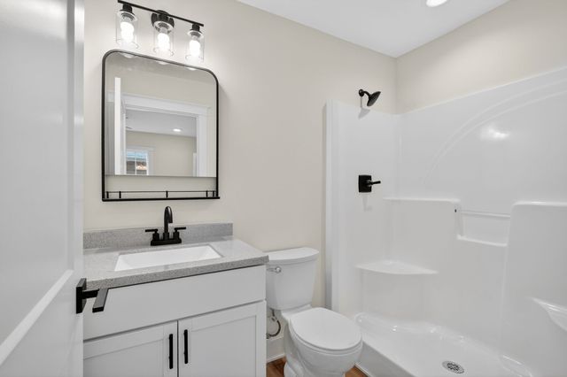 2517 Shaw Street, Des Moines, IA 50317