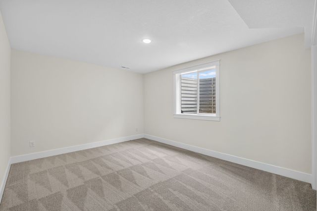 2517 Shaw Street, Des Moines, IA 50317