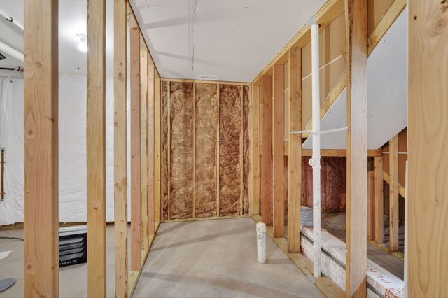 2517 Shaw Street, Des Moines, IA 50317