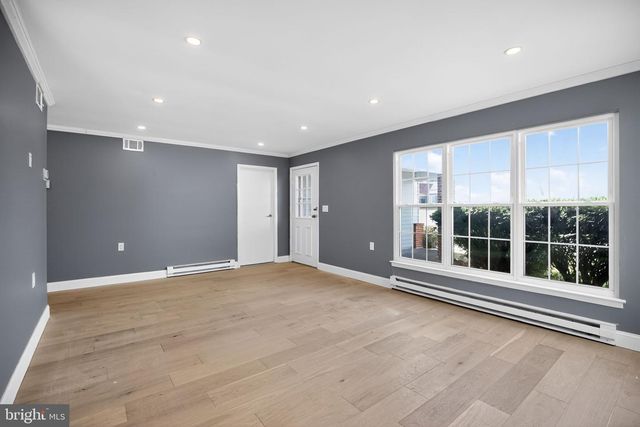 19 STAMFORD PL, Southampton, NJ 08088