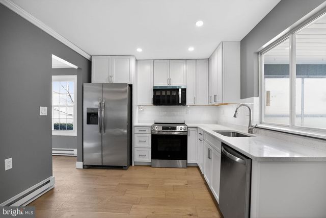 19 STAMFORD PL, Southampton, NJ 08088