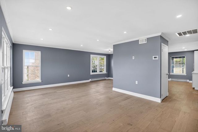 19 STAMFORD PL, Southampton, NJ 08088