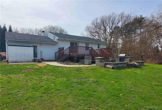 1306 Stebbins Road, Hanover, NY 14136