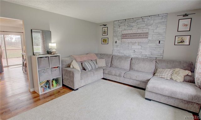 1306 Stebbins Road, Hanover, NY 14136