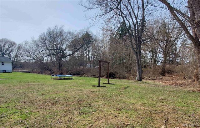 1306 Stebbins Road, Hanover, NY 14136