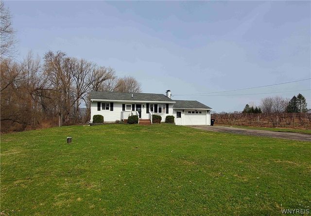 1306 Stebbins Road, Hanover, NY 14136