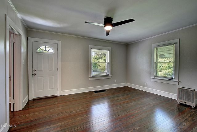 582 Coal Chute Road, Elizabethton, TN 37643