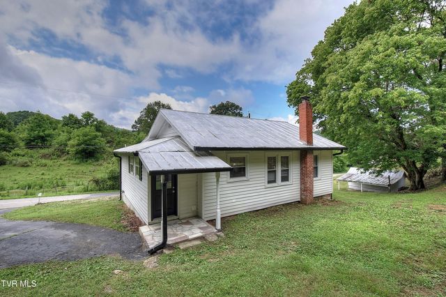 582 Coal Chute Road, Elizabethton, TN 37643
